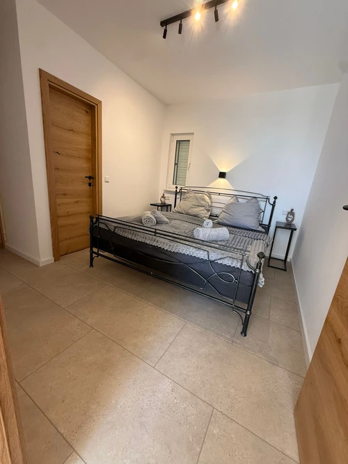 Apartment 2 Vorschau 2